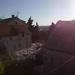 Διαμέρισμα Doris